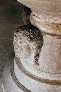 Vorschaubild Alskog, Kirche, Taufstein